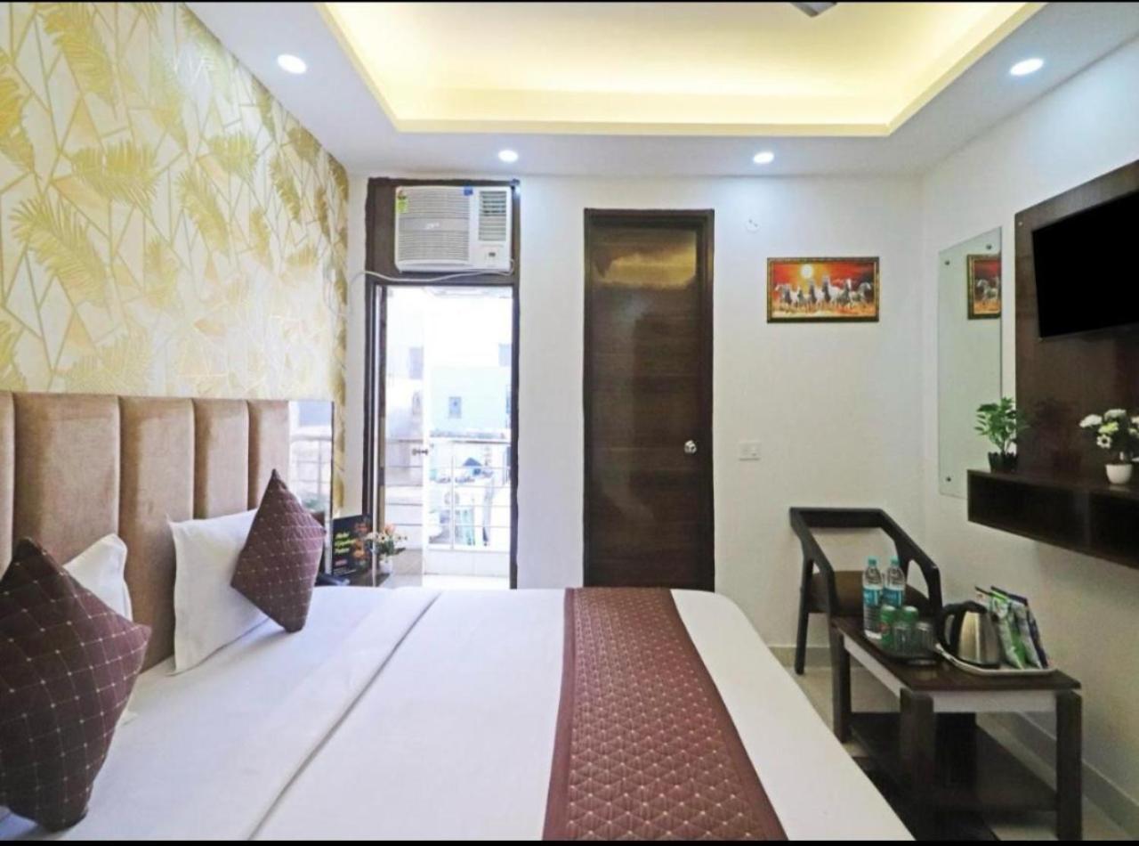 Hotel Vijaydeep Palace Near Delhi Airport Нью-Делі Екстер'єр фото
