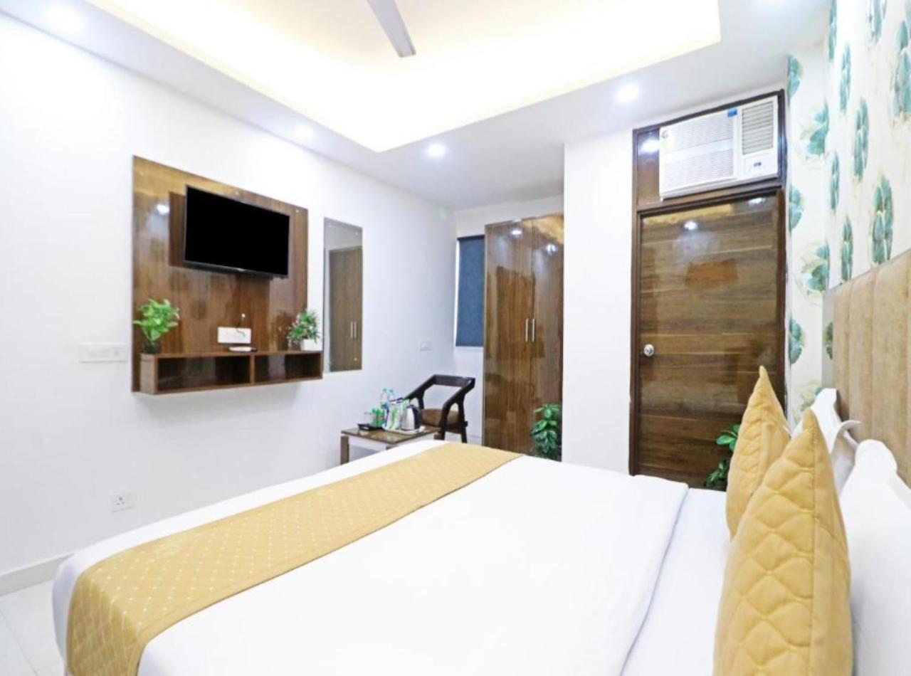 Hotel Vijaydeep Palace Near Delhi Airport Нью-Делі Екстер'єр фото