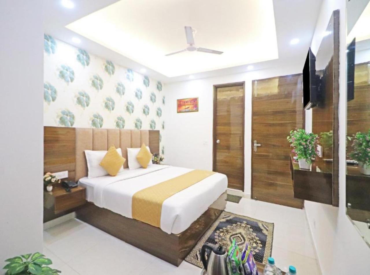 Hotel Vijaydeep Palace Near Delhi Airport Нью-Делі Екстер'єр фото